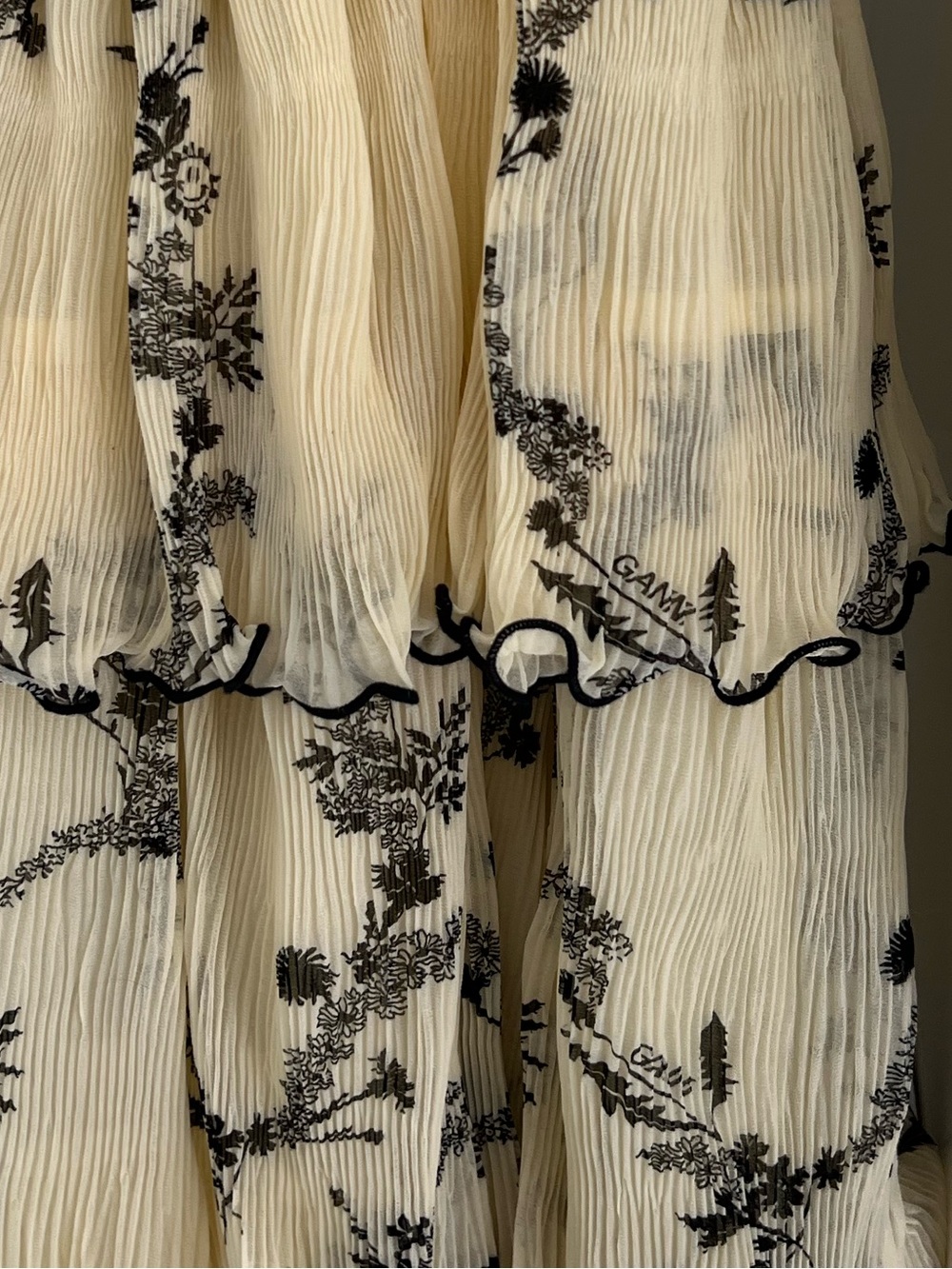 GANNI Yellow floral georgette pleated dress - Picture 5 of 9